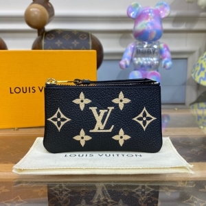 Louis Vuitton 루이비통 2023 키 파우치 M80900 13.5CM