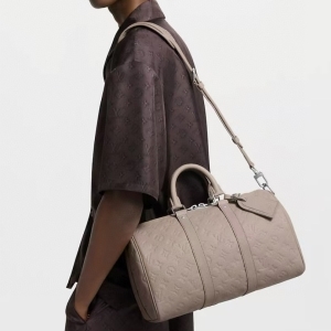 Louis Vuitton 루이비통 2025 키폴 반둘리에 35 34CM