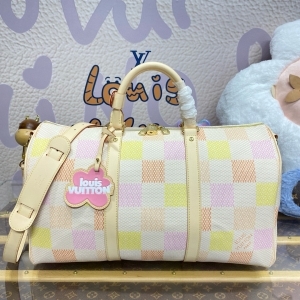 Louis Vuitton 루이비통 2024 키폴 반둘리에 45CM