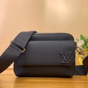 Louis Vuitton 루이비통 2024 패스트라인 메신저백 23.5CM