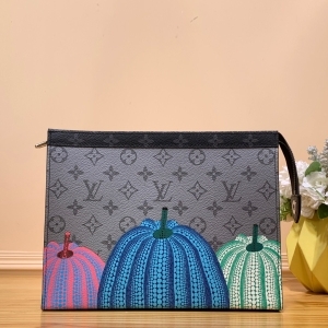 Louis Vuitton 루이비통 2023 포쉐트 보야주 클러치백 M81973 27CM
