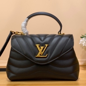 Louis Vuitton 루이비통 2023 홀드 미 토트백 M21720 23CM