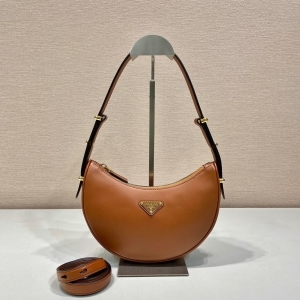PRADA 프라다 2023 가죽 숄더백 1BC194 22.5CM