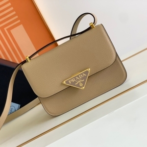 PRADA 프라다 2023 사피아노 가죽 숄더백 1BD320 22CM