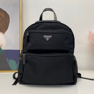 Prada 프라다 2023 나일론 백팩 40CM