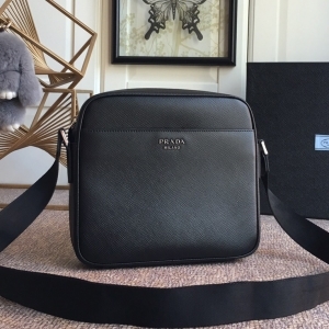 Prada 프라다 2023 레더 크로스백 25cm 