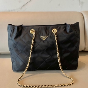 Prada 프라다 2024 리나일론 토트백 43CM