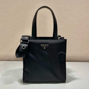 Prada 프라다 2024 리나일론 토트백 27CM