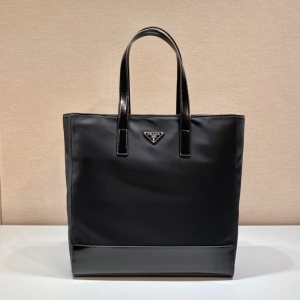 Prada 프라다 2023 리나일론 토트백 2VG071 37CM