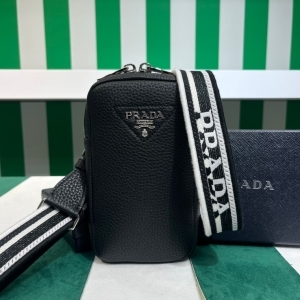 Prada 프라다 2023 미니 크로스백 1BP027 18CM