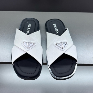 Prada 프라다 2025 MEN'S 슬리퍼 (7월)