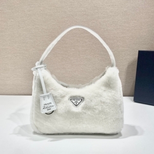 Prada 프라다 2023 테리 호보백 23CM