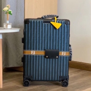 RiMOWA FENDI 리모와 펜디 2023 콜라보 여행용 캐리어 20인치