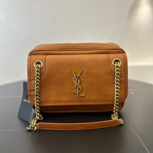 Saint Laurent 생로랑 2023 니키 카메라백 712520 26CM