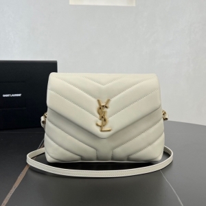 Saint Laurent 생로랑 2023 루루 토이백 20CM