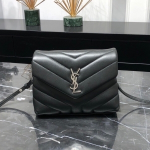 Saint Laurent 생로랑 2023 루루 토이백 20CM