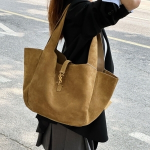 Saint Laurent 생로랑 2024 LE 5 A 7 베아 토트백 50CM