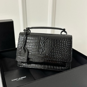 Saint Laurent 생로랑 2024 선셋 체인 지갑 19CM