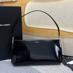 Saint Laurent 생로랑 2024 수잔 숄더백 28CM