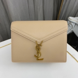 Saint Laurent 생로랑 2023 카산드라 숄더백 22CM
