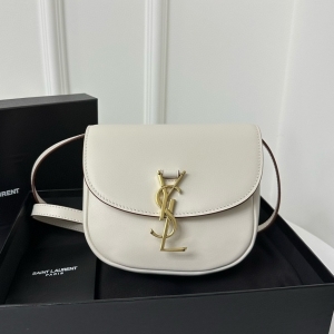 Saint Laurent 생로랑 2024 카이아 스몰 사첼백 18CM