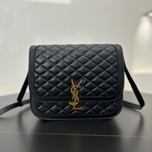 Saint Laurent 생로랑 2023 퀄팅 솔페리노 사첼백 733704 22CM