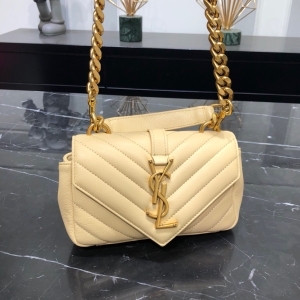 Saint Laurent 생로랑 2023 퀄팅 엔벨로프 체인백 19CM