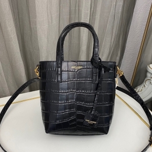 Saint Laurent 생로랑 2023 토이 쇼퍼백 18cm