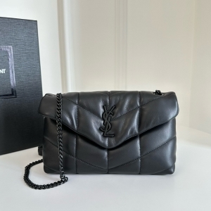 Saint Laurent 생로랑 2024 루루 푸퍼백 23CM