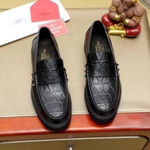 VLouis Vuitton 발렌티노 2024 MEN'S 로퍼 (2색) (12월)