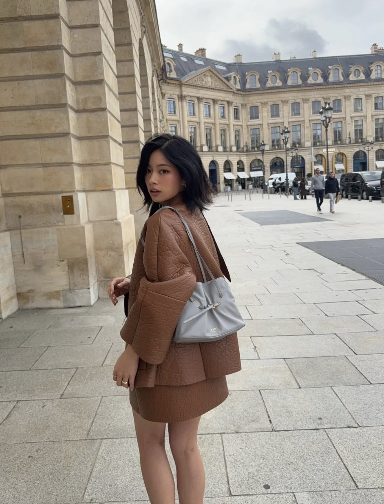 PRADA 프라다 클라우드(Cloud) 패디드 숄더백 1BG586 3