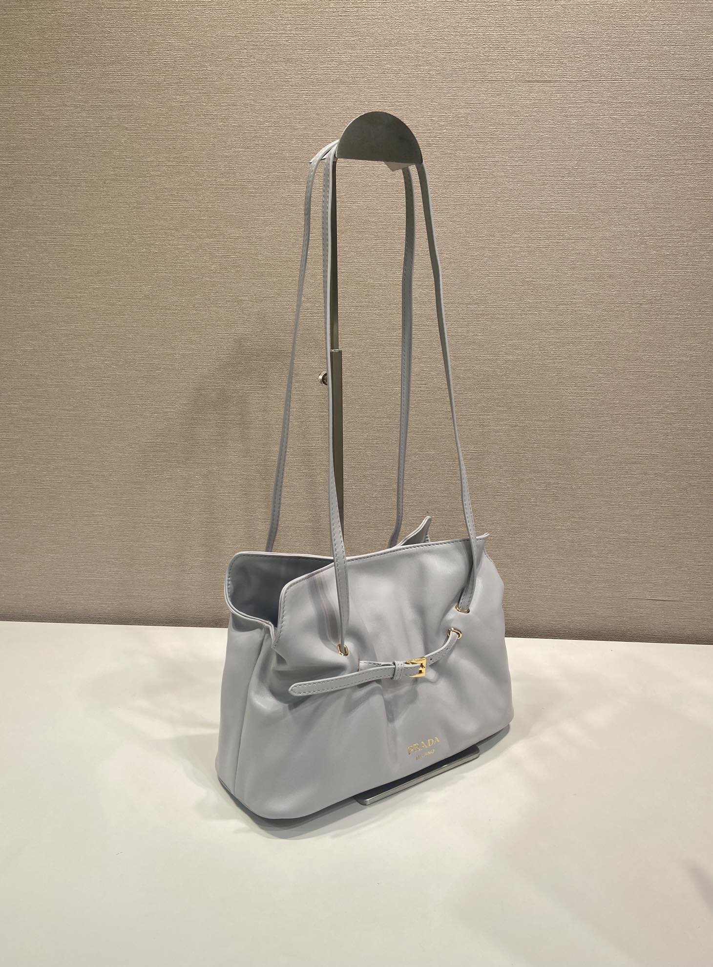 PRADA 프라다 클라우드(Cloud) 패디드 숄더백 1BG586 10