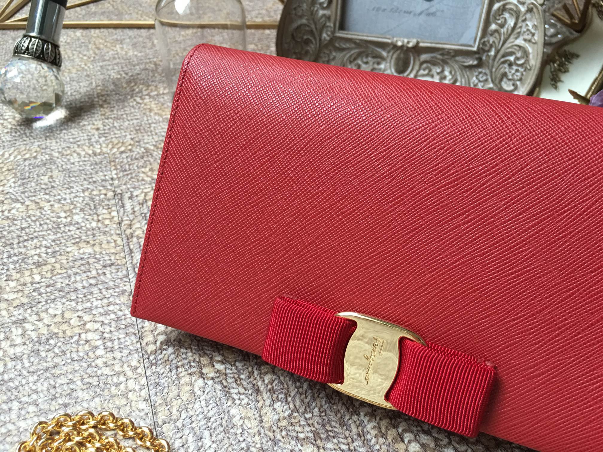 Ferragamo 살바토레 페라가모 FW2023 클래식 블랙 체인 백 2