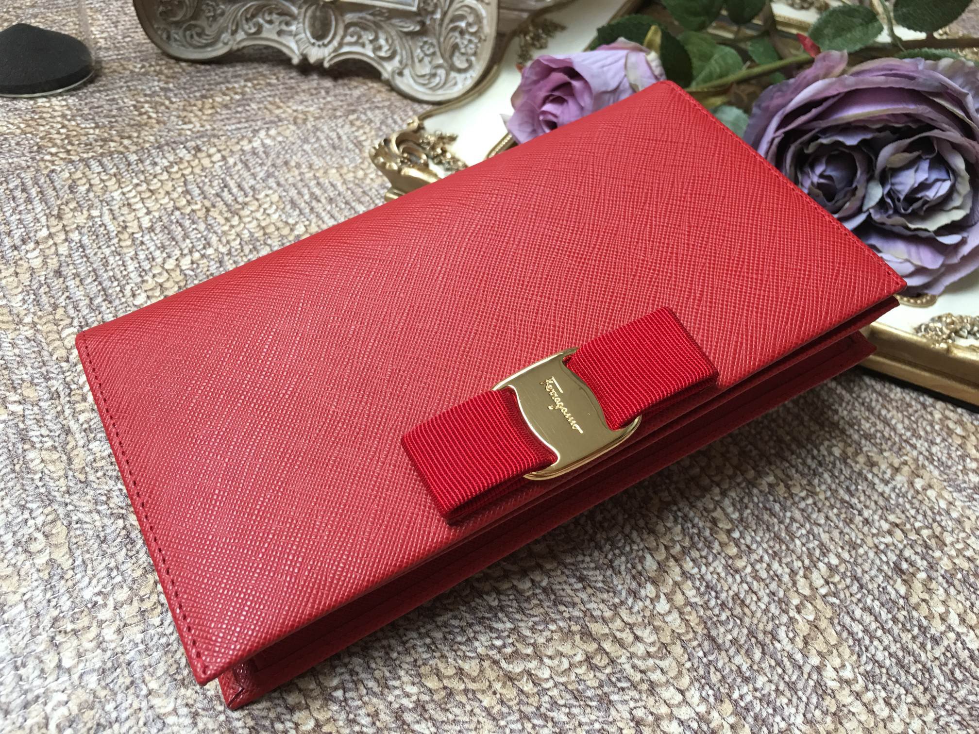 Ferragamo 살바토레 페라가모 FW2023 클래식 블랙 체인 백 3