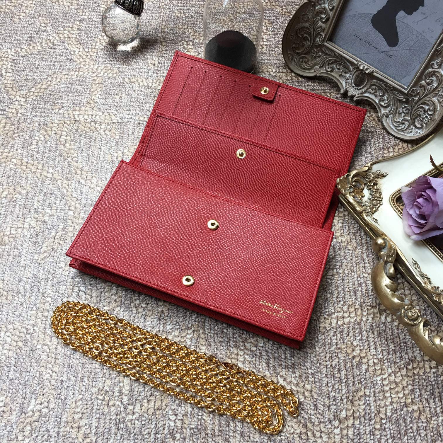 Ferragamo 살바토레 페라가모 FW2023 클래식 블랙 체인 백 4