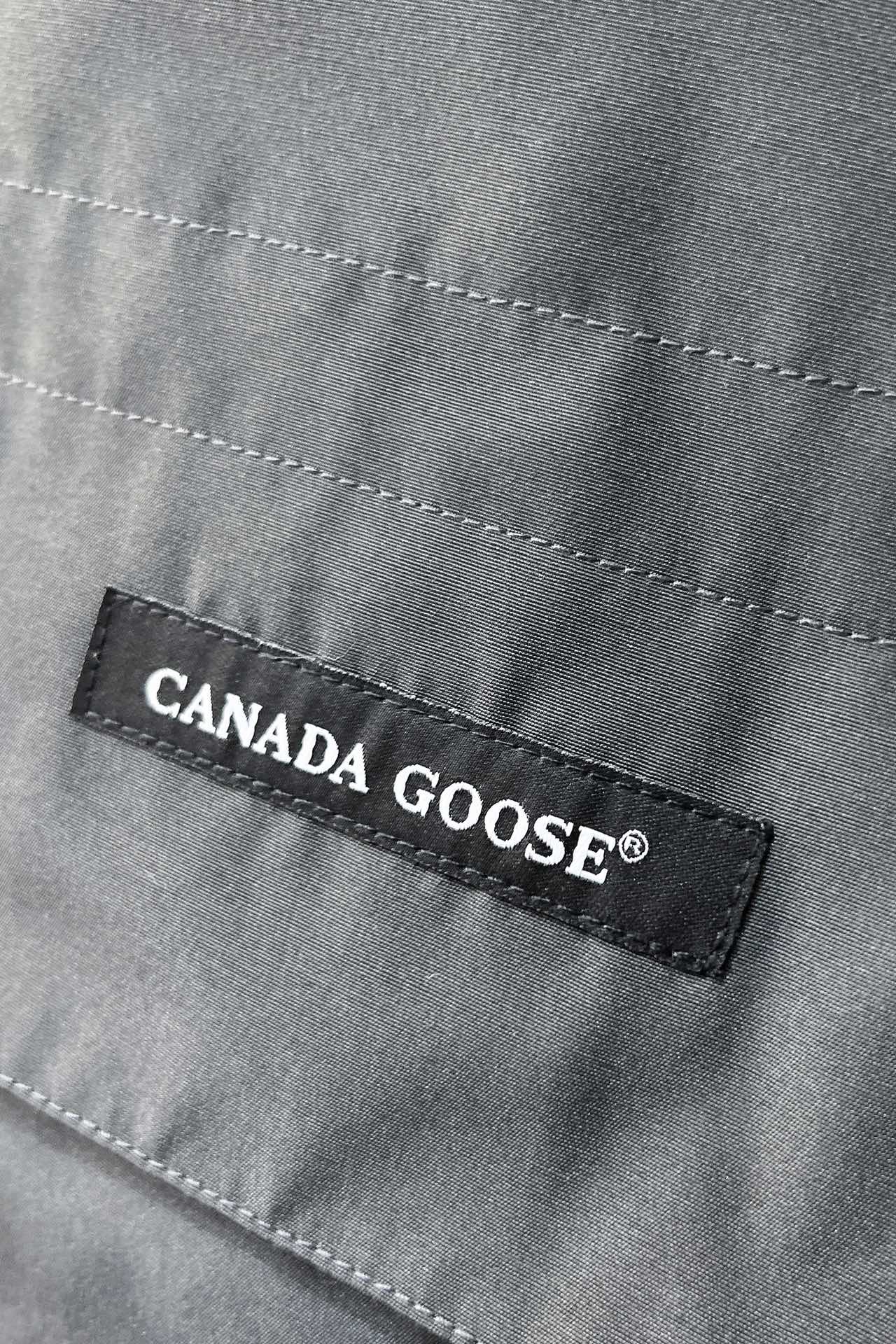 CANADA GOOSE FW2024 클래식 다운 재킷 11