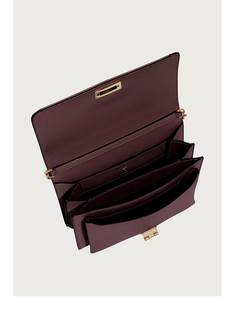 FERRAGAMO 살바토레 페라가모 FW2023 TRIFOLIO 숄더백 5