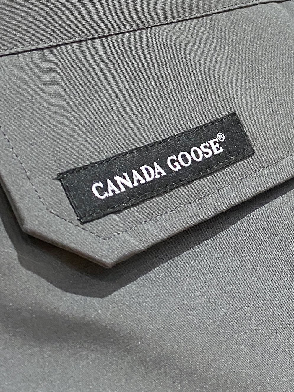CANADA GOOSE 캐나다구스 FW2025 한정판 숏 다운 재킷 5