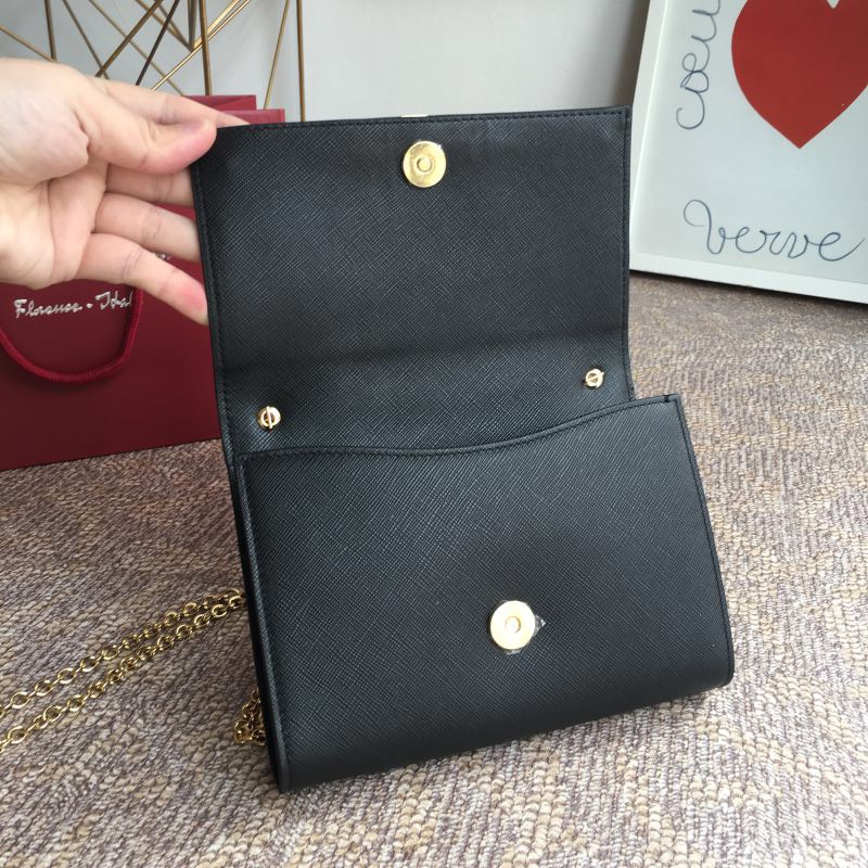 FERRAGAMO 살바토레 페라가모 FW2023 Vara 리본 체인 숄더백 5