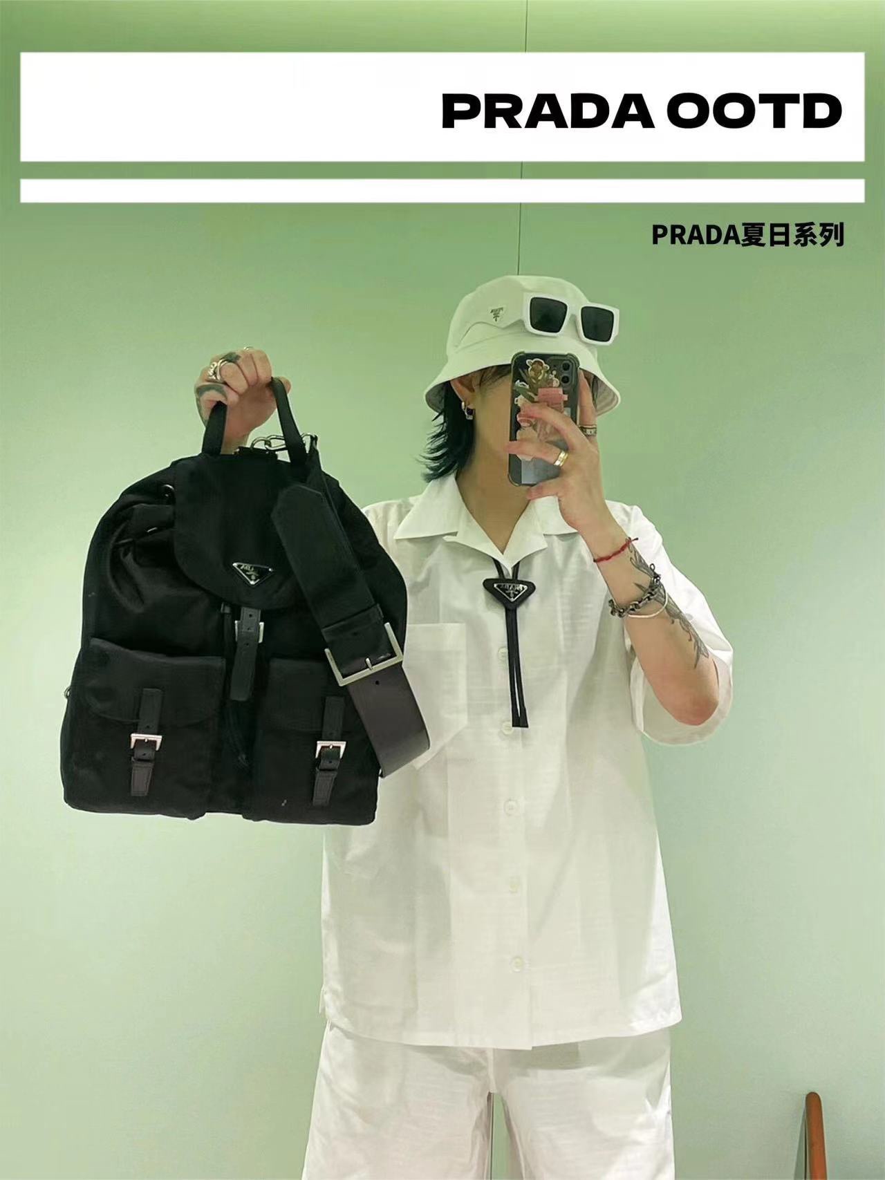 PRADA 프라다 FW2023 나일론 클래식 백팩 1