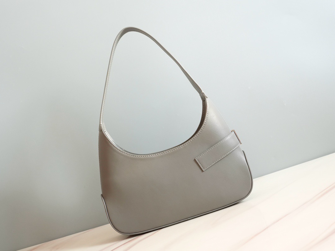 FERRAGAMO 페라가모 간치니 스트랩 숄더백 EE-216295 8