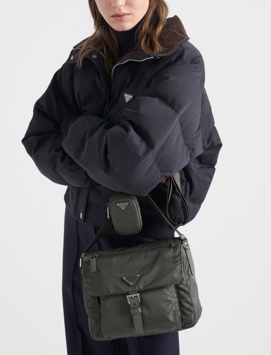 PRADA 프라다 FW2023 나일론 사피아노 가죽 크로스백 4