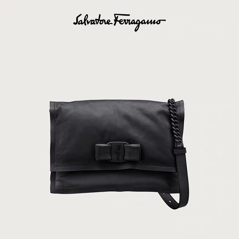 FERRAGAMO 살바토레 페라가모 FW2023 Vara 리본 장식 숄더백 1