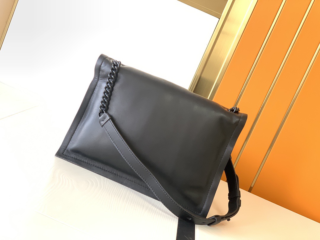 FERRAGAMO 살바토레 페라가모 FW2023 Vara 리본 장식 숄더백 15