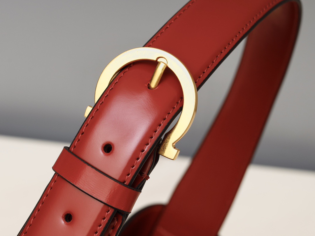 Ferragamo 살바토레 페라가모 FW2023 Trifolio Gancini 숄더백 11