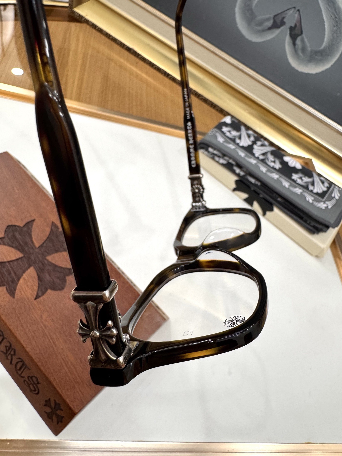 Chrome Hearts 크롬하츠 FW2024 십자 꽃 무늬 안경 18