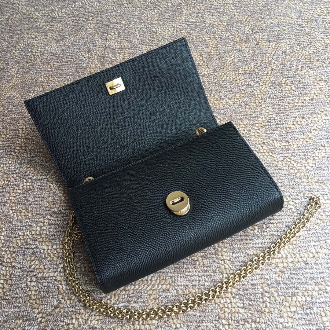 FERRAGAMO 살바토레 페라가모 FW2023 Vara 리본 체인 숄더백 3