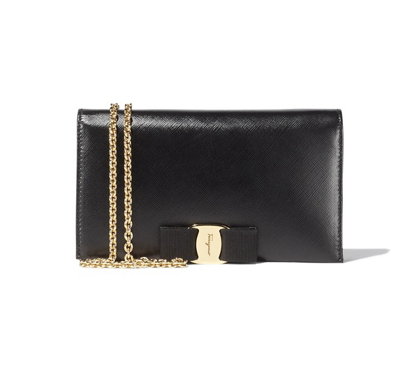 Ferragamo 살바토레 페라가모 FW2023 클래식 블랙 체인 백 1