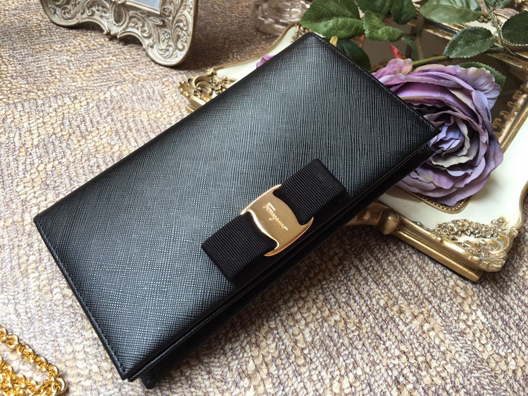 Ferragamo 살바토레 페라가모 FW2023 클래식 블랙 체인 백 11