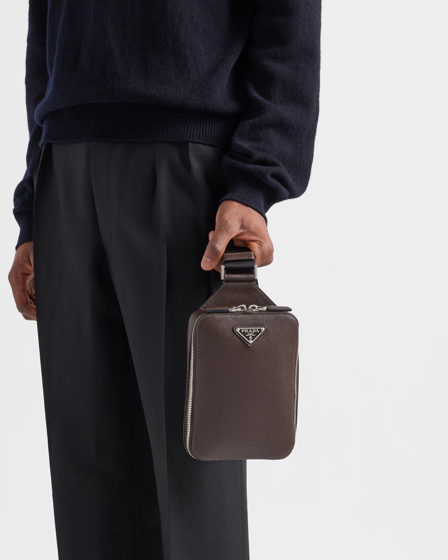 PRADA 프라다 FW2023 사피아노 가죽 크로스백 3